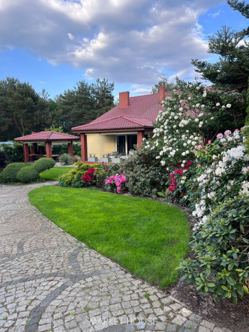 Dom Sprzedaż Bierzwnik Kwiatowa 6